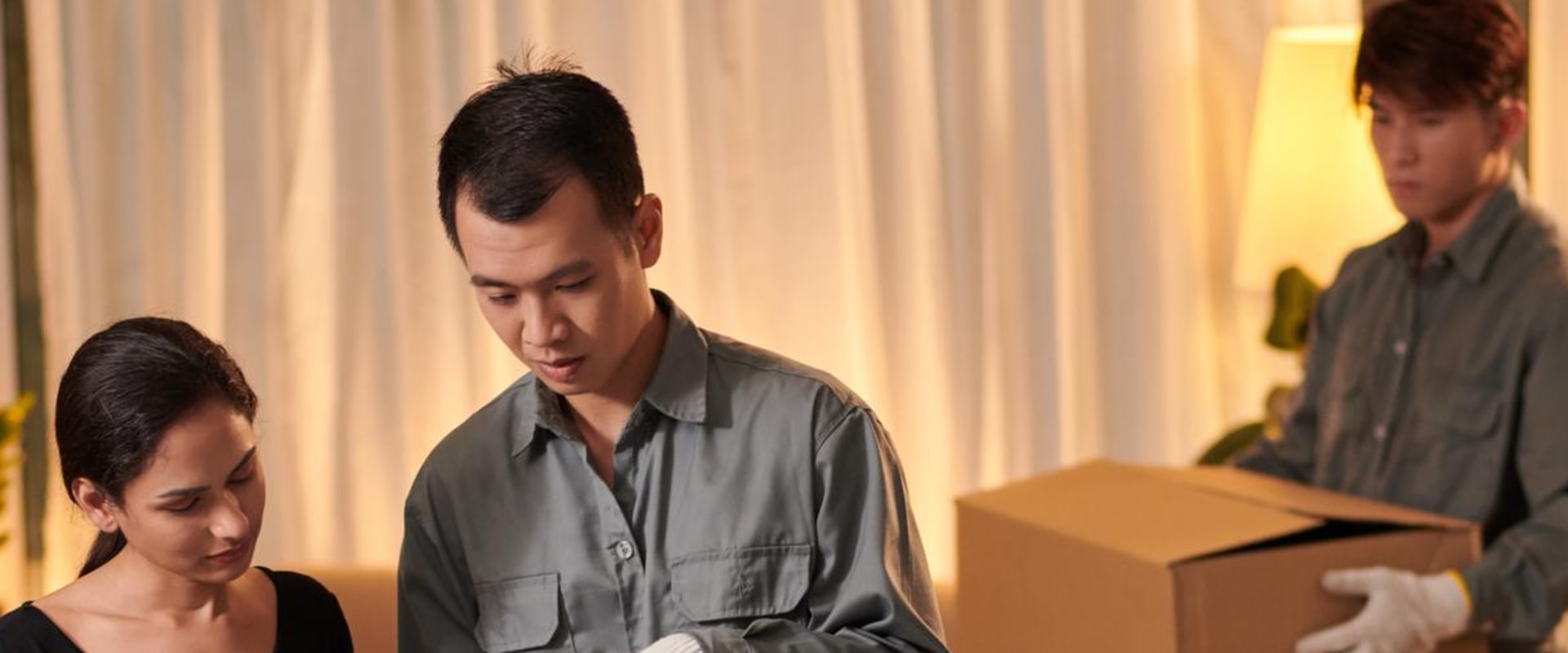 The Benefits of Hiring Professional Moving Labor Help